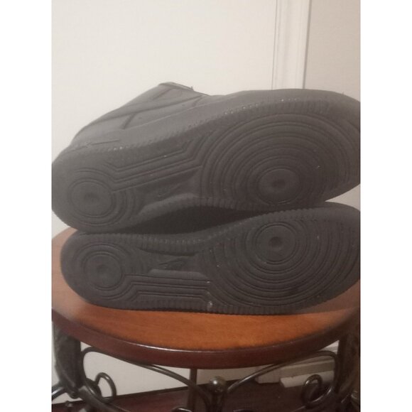 WOMEN Nike Air Force 1 '07 Low Triple Black DD8959 001 Sz 10.5 - Picture 14 of 15